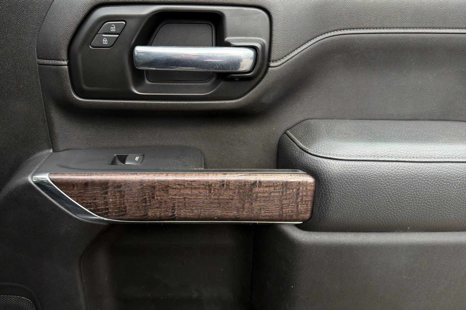 Used 2023 GMC Sierra 2500 Denali image 20