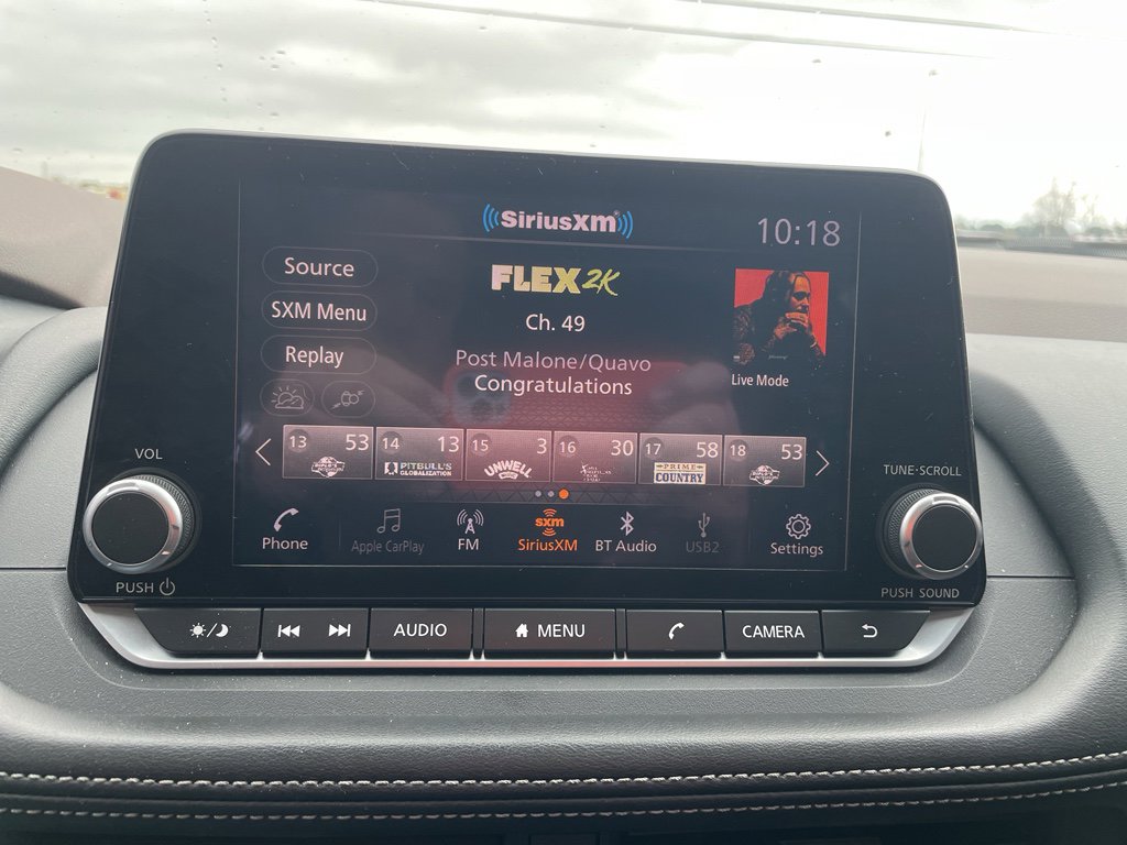 Used 2023 Nissan Rogue SV w/ SV Premium B Package image 16