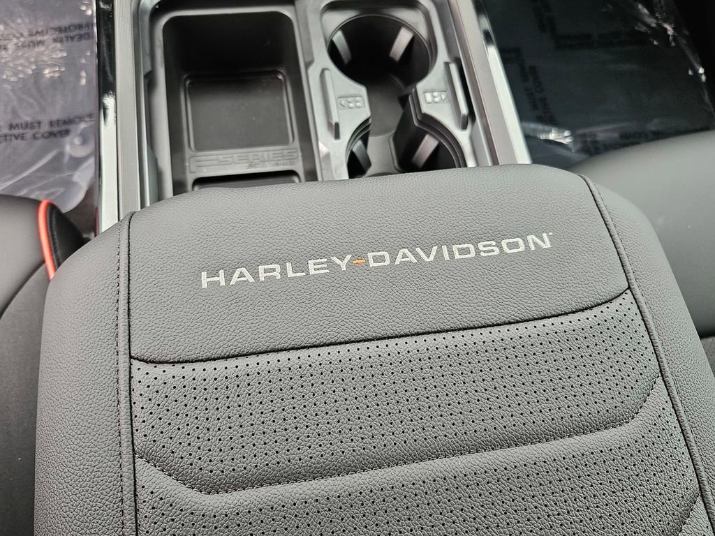 New 2026 Ford F250 Lariat w/ Black Appearance Package image 26