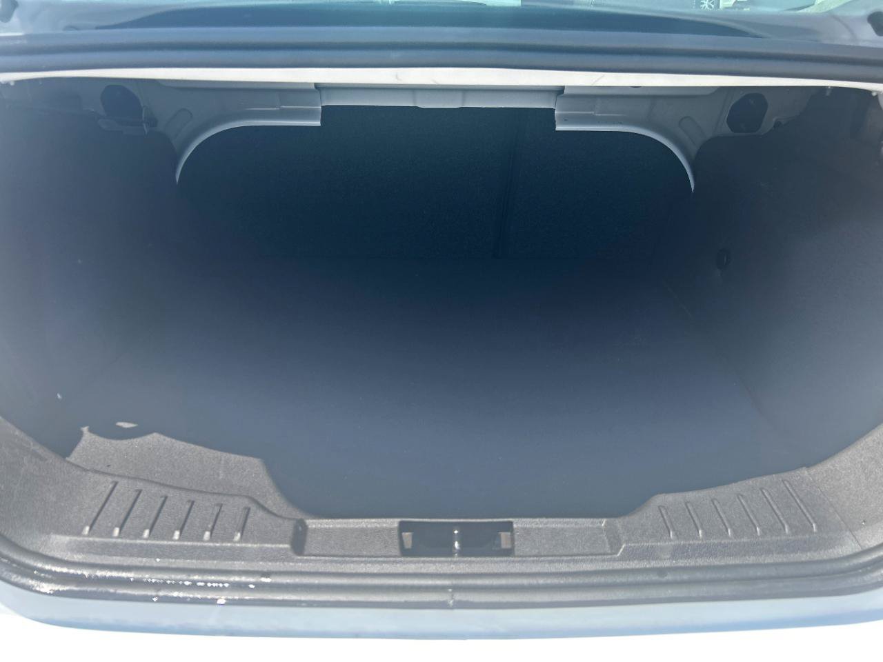 Used 2018 Ford Focus SE FWD image 21