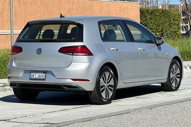 Used 2019 Volkswagen e-Golf SE image 4