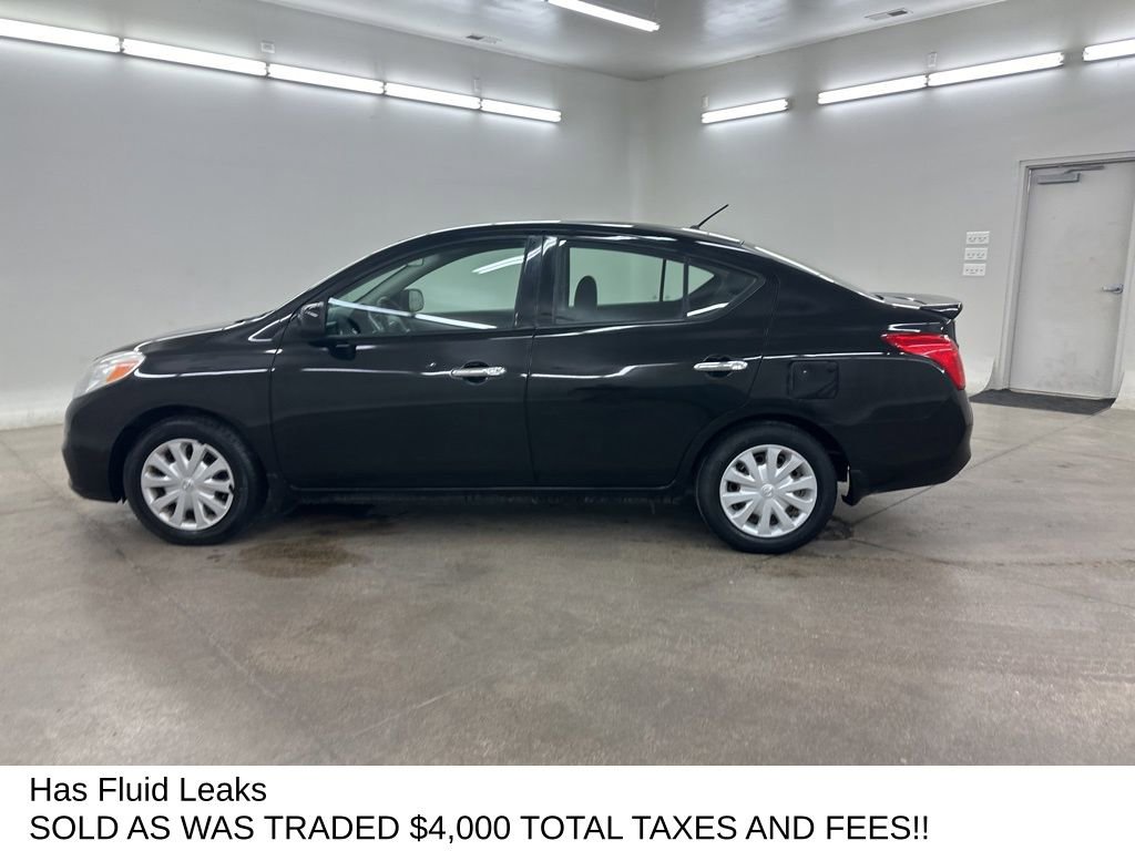 Used 2014 Nissan Versa SV image 7