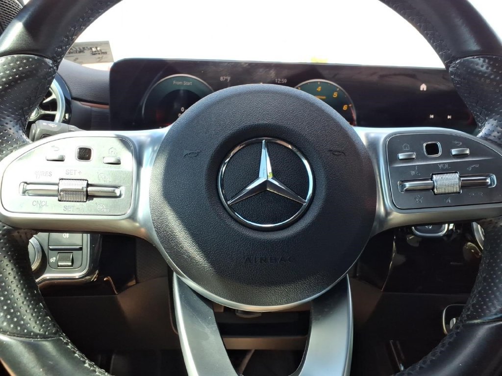 Used 2021 Mercedes-Benz A 220 image 27