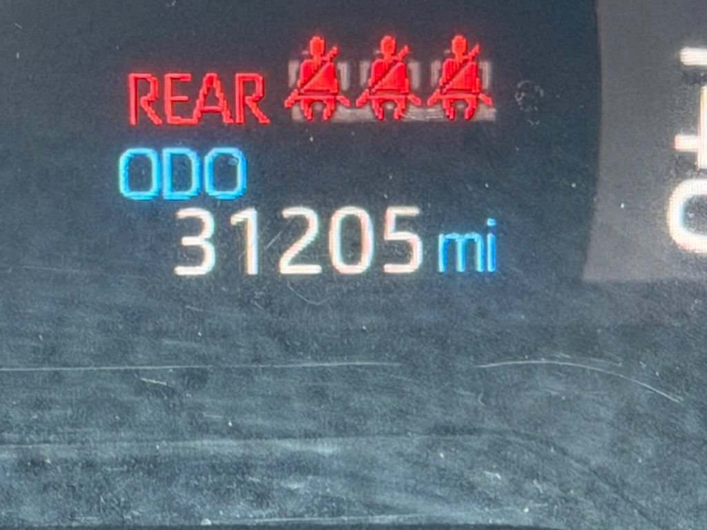 Used 2025 Toyota RAV4 XLE AWD/4WD image 35