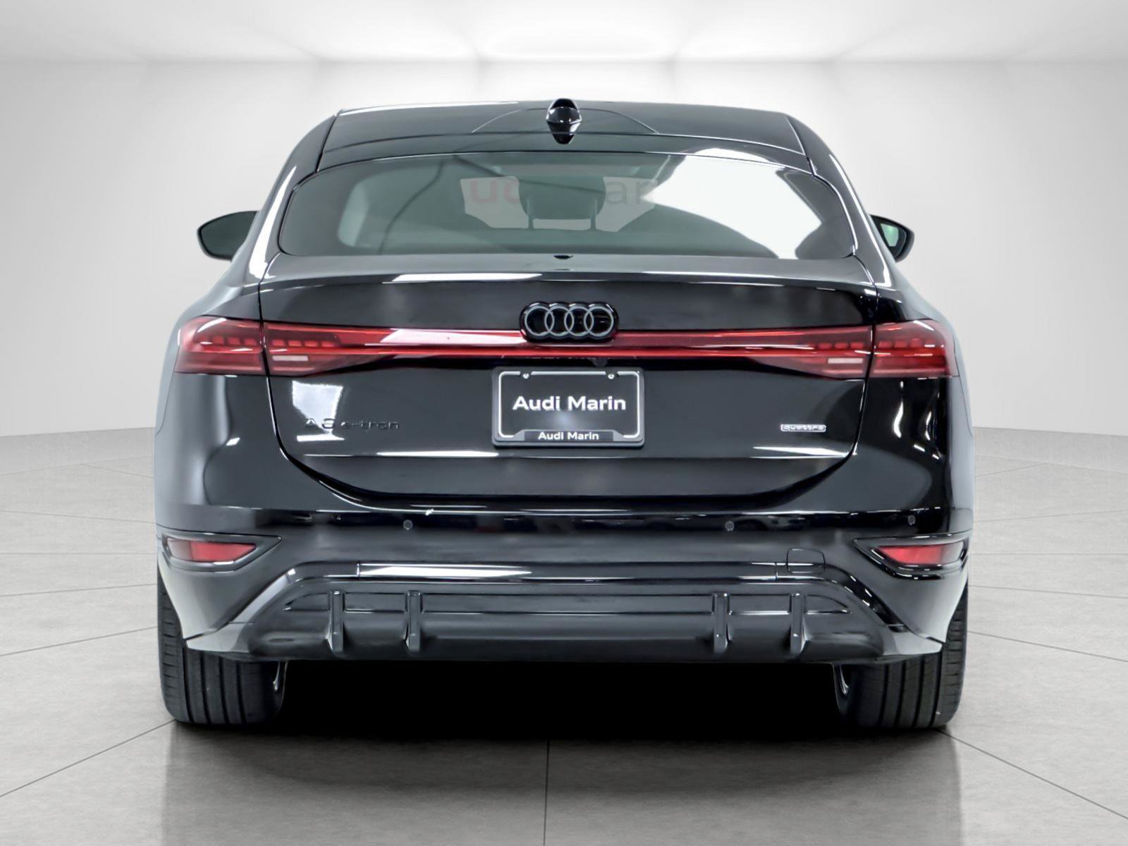 New 2027 Audi A6 e-tron Premium Plus AWD/4WD image 4