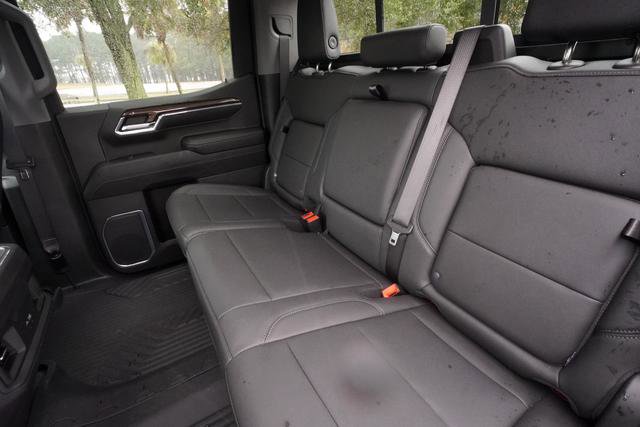 Used 2024 Chevrolet Silverado 1500 LT Trail Boss image 28