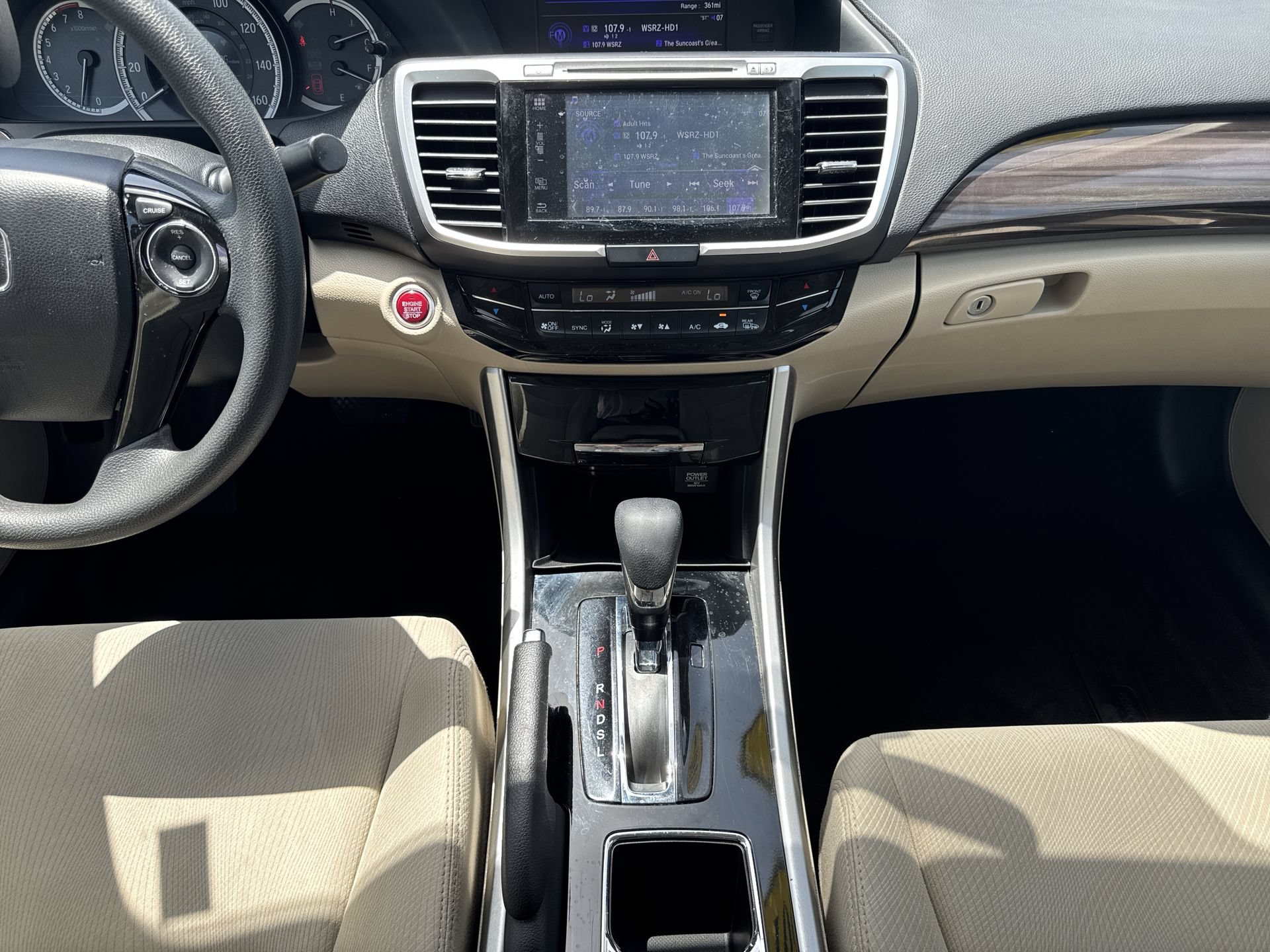 Used 2017 Honda Accord EX image 17
