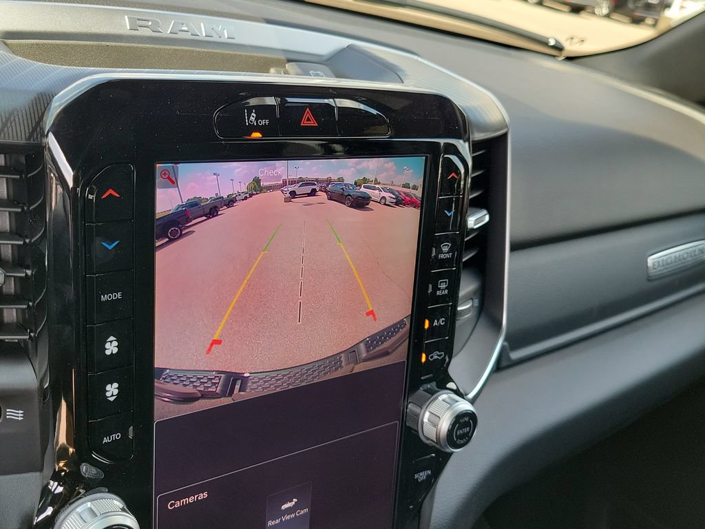 New 2026 RAM 1500 Big Horn AWD/4WD image 17