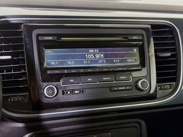 Used 2013 Volkswagen Beetle 2.0T image 14