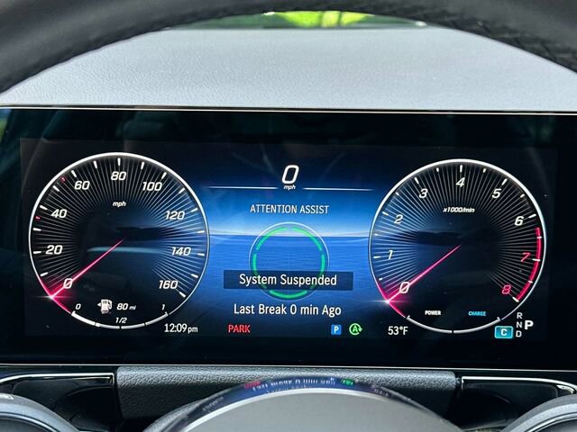 Used 2025 Mercedes-Benz GLA 250 image 31