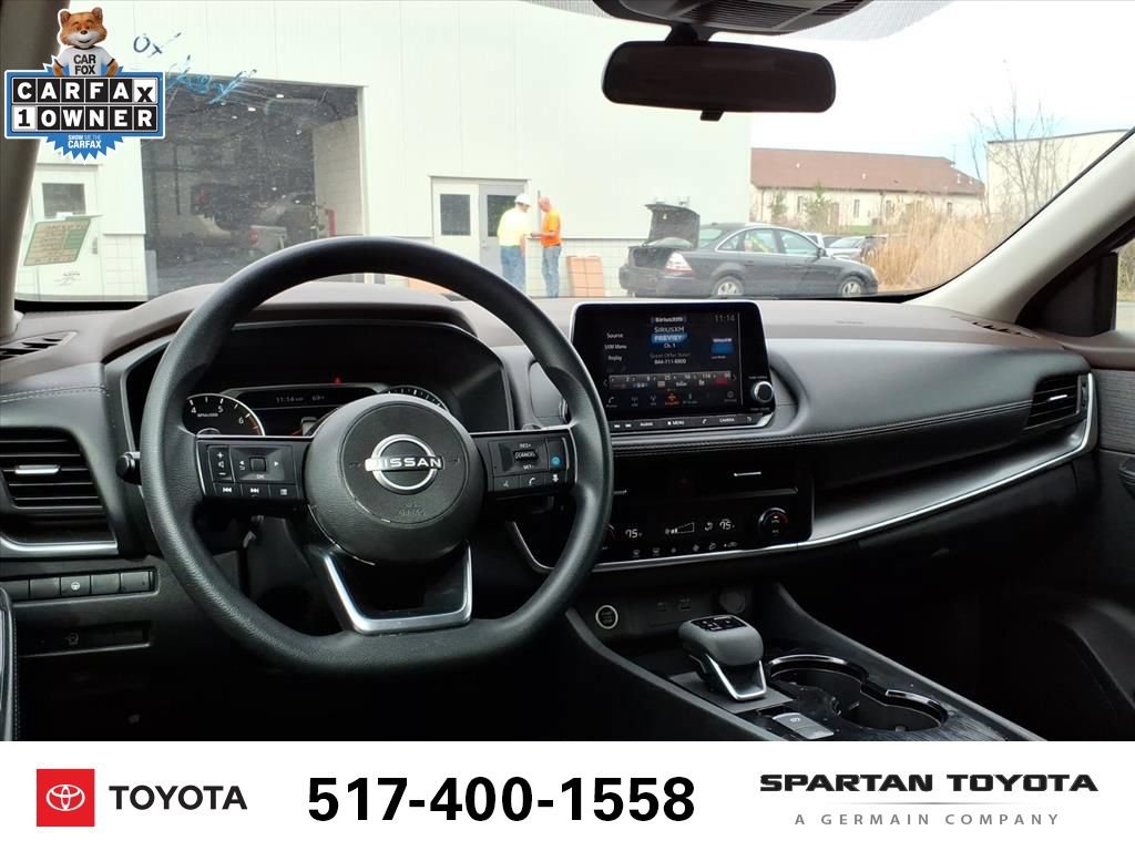 Used 2023 Nissan Rogue SV FWD image 12