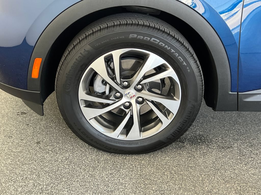 Used 2023 Buick Envision Essence AWD/4WD image 27