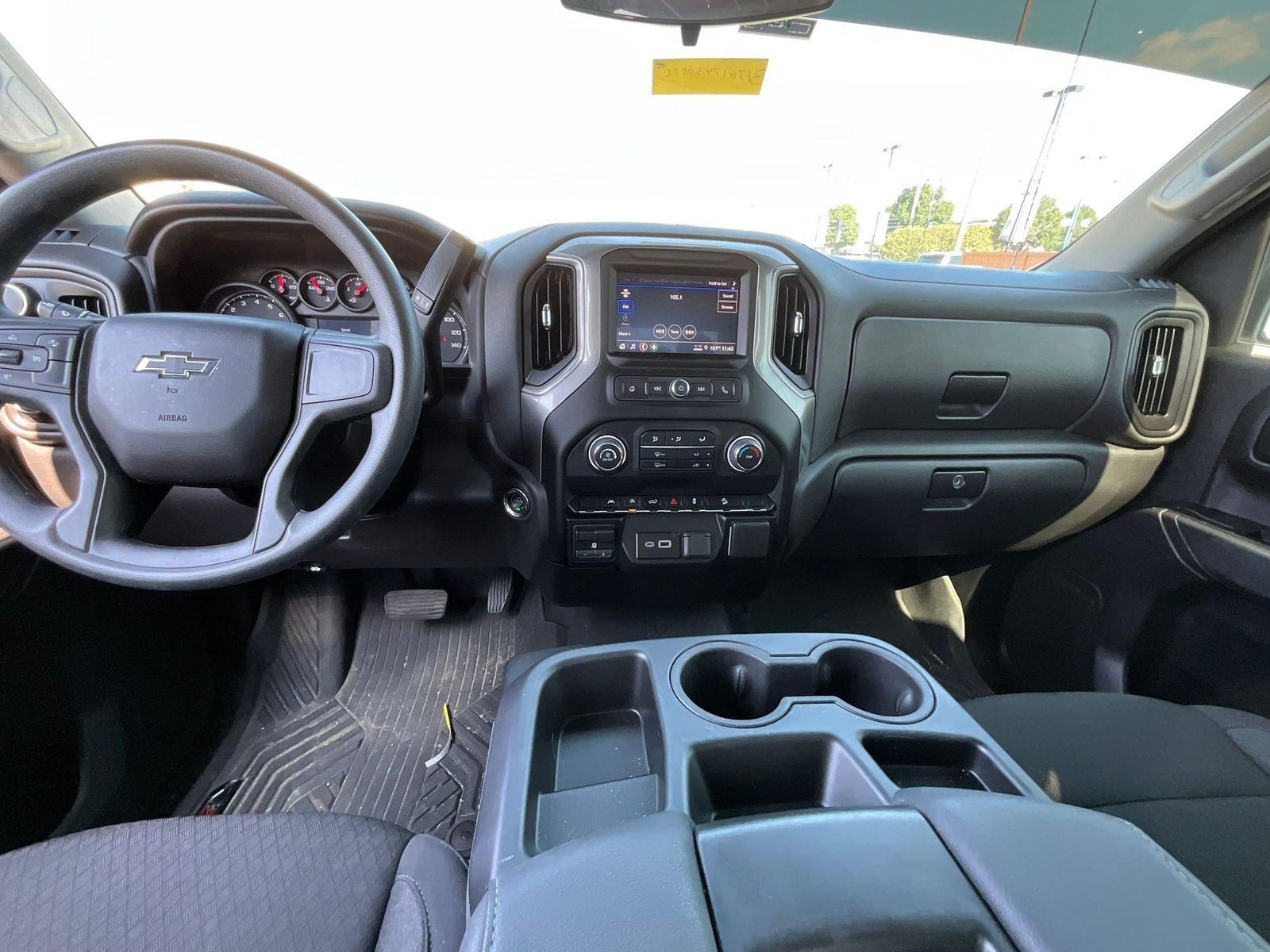 Used 2026 Chevrolet Silverado 1500 Custom Trail Boss w/ Dark Appearance Package AWD/4WD image 9