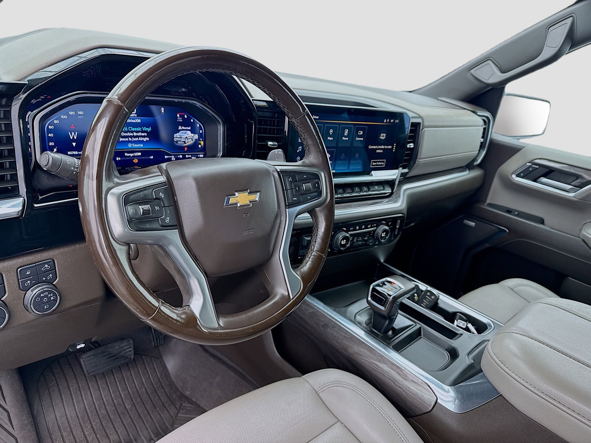 Used 2024 Chevrolet Silverado 1500 LTZ AWD/4WD image 7