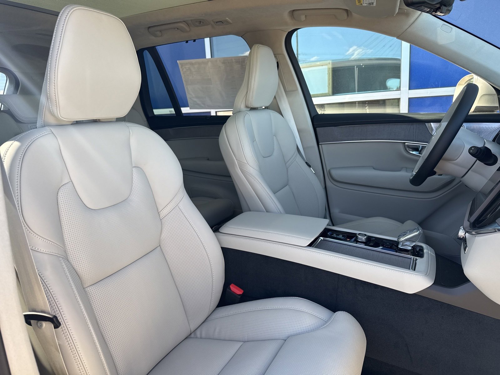 New 2026 Volvo XC90 T8 Ultra image 15