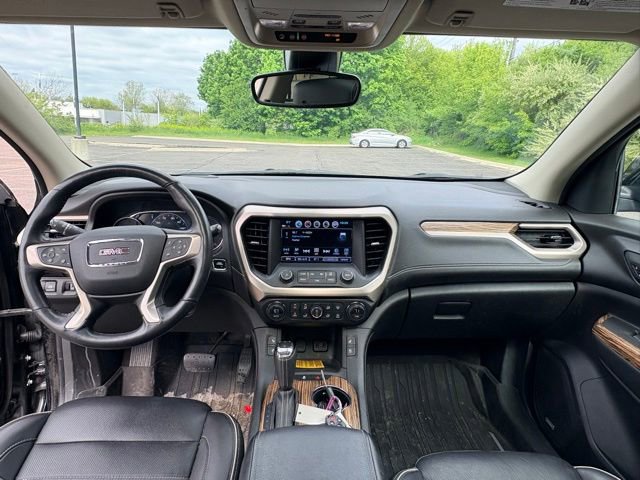 Used 2019 GMC Acadia Denali w/ Technology Package AWD/4WD image 12