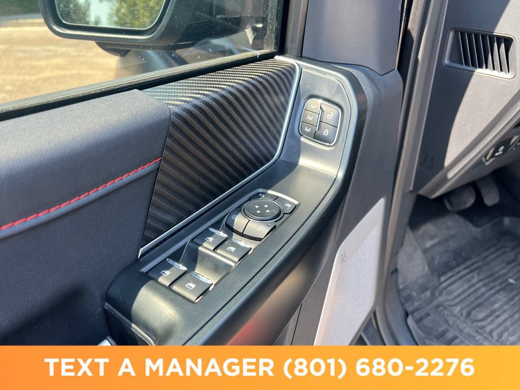 Used 2025 Ford F150 Raptor AWD/4WD image 13