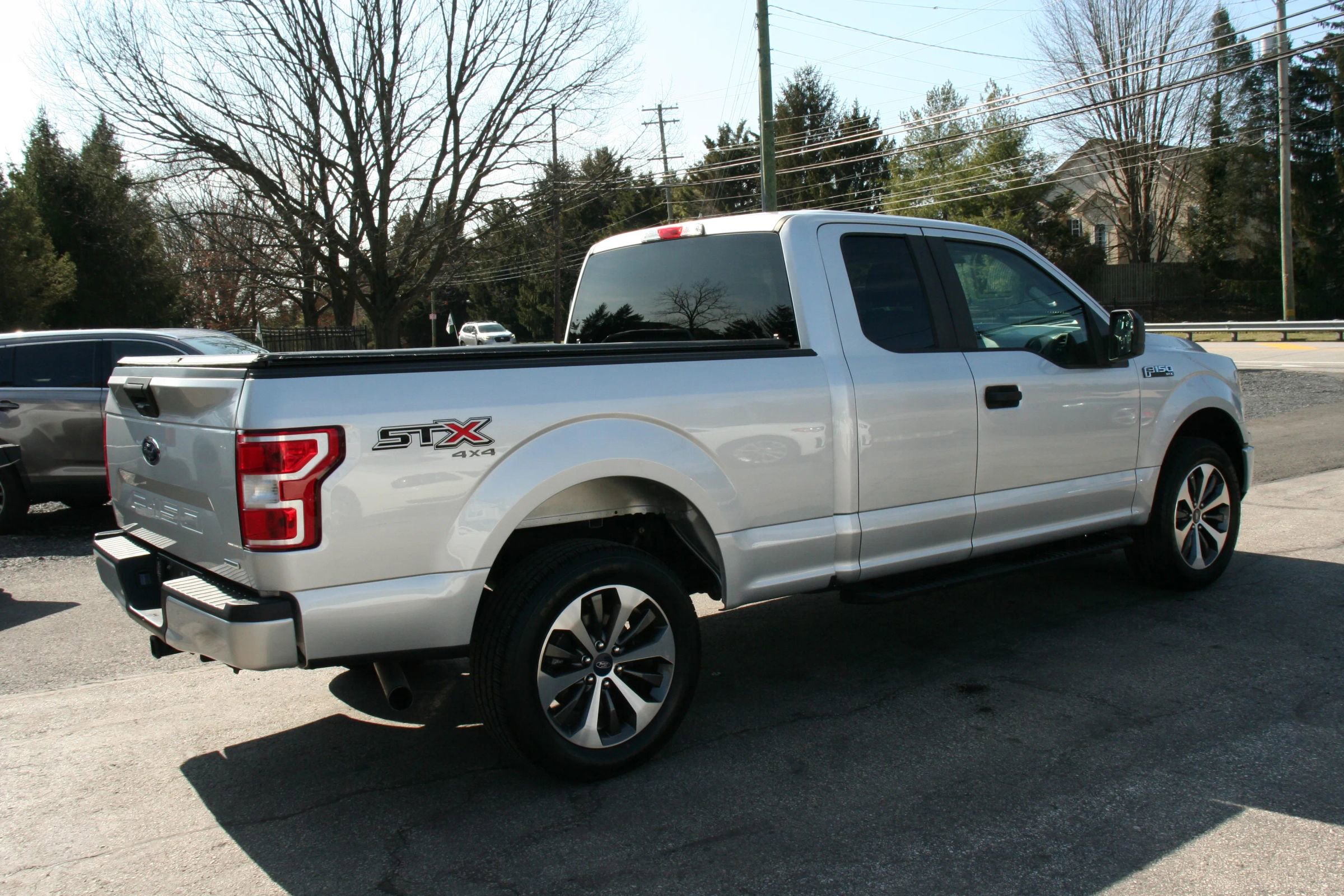 Used 2019 Ford F150 XL w/ Equipment Group 101A Mid image 3