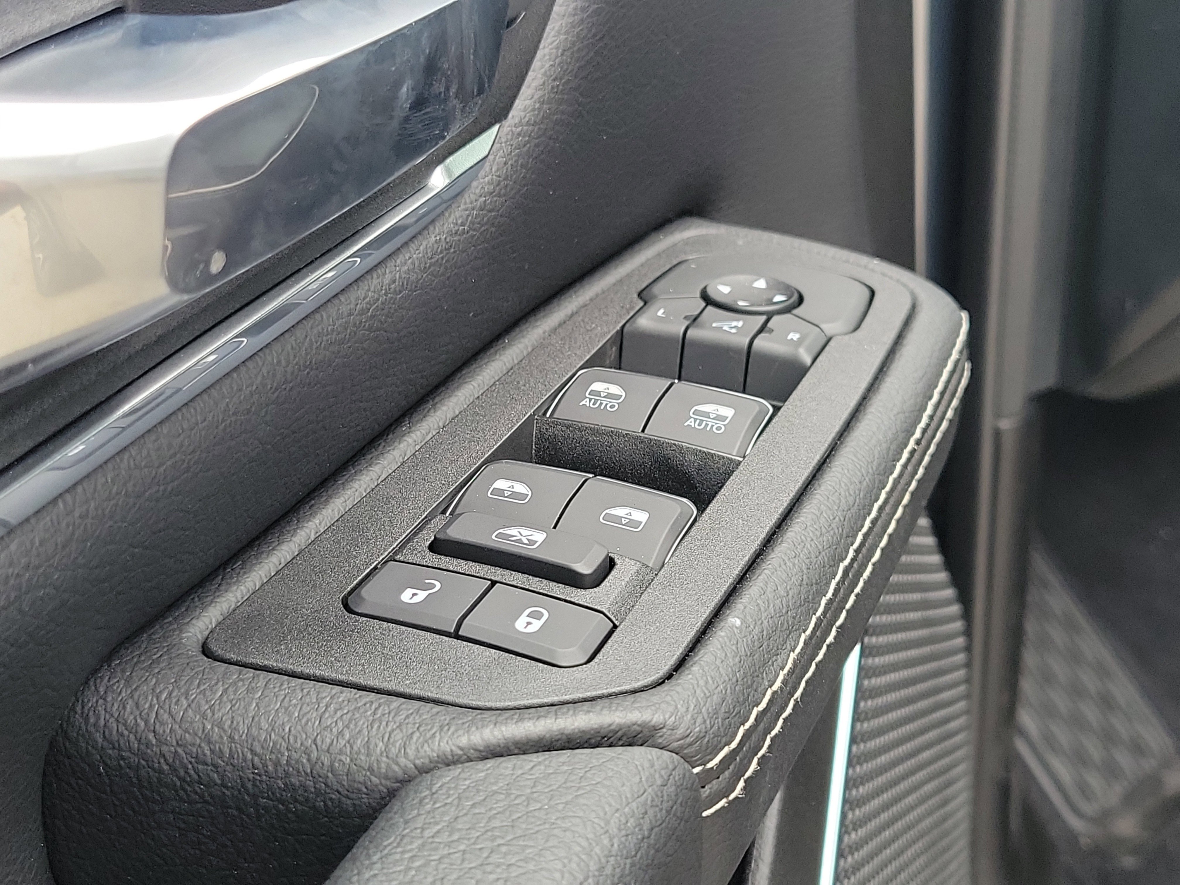 New 2026 RAM 1500 Laramie w/ Bed Utility Group image 12