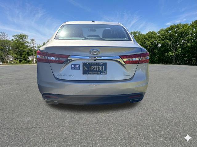 Used 2014 Toyota Avalon XLE Touring FWD image 5