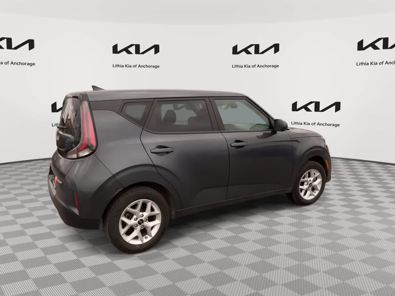 Used 2024 Kia Soul LX w/ Option Group 015 FWD image 8