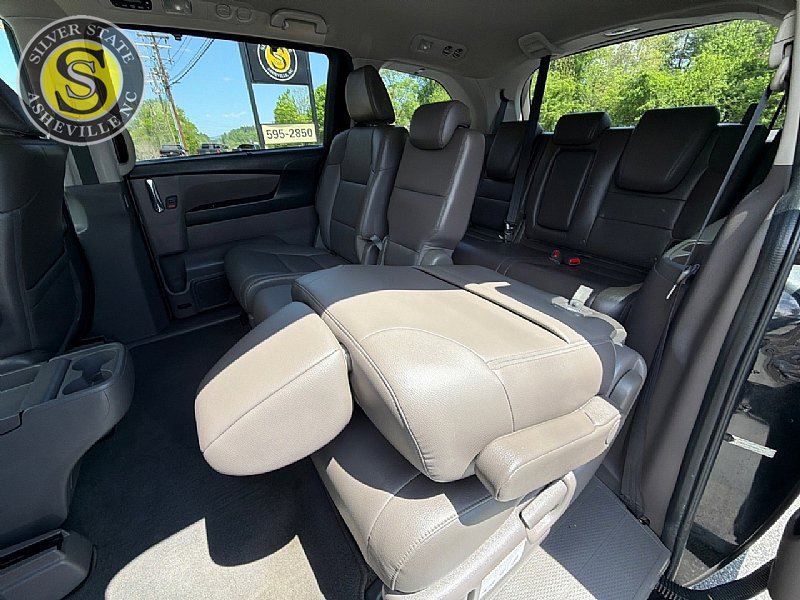 Used 2014 Honda Odyssey Touring image 16