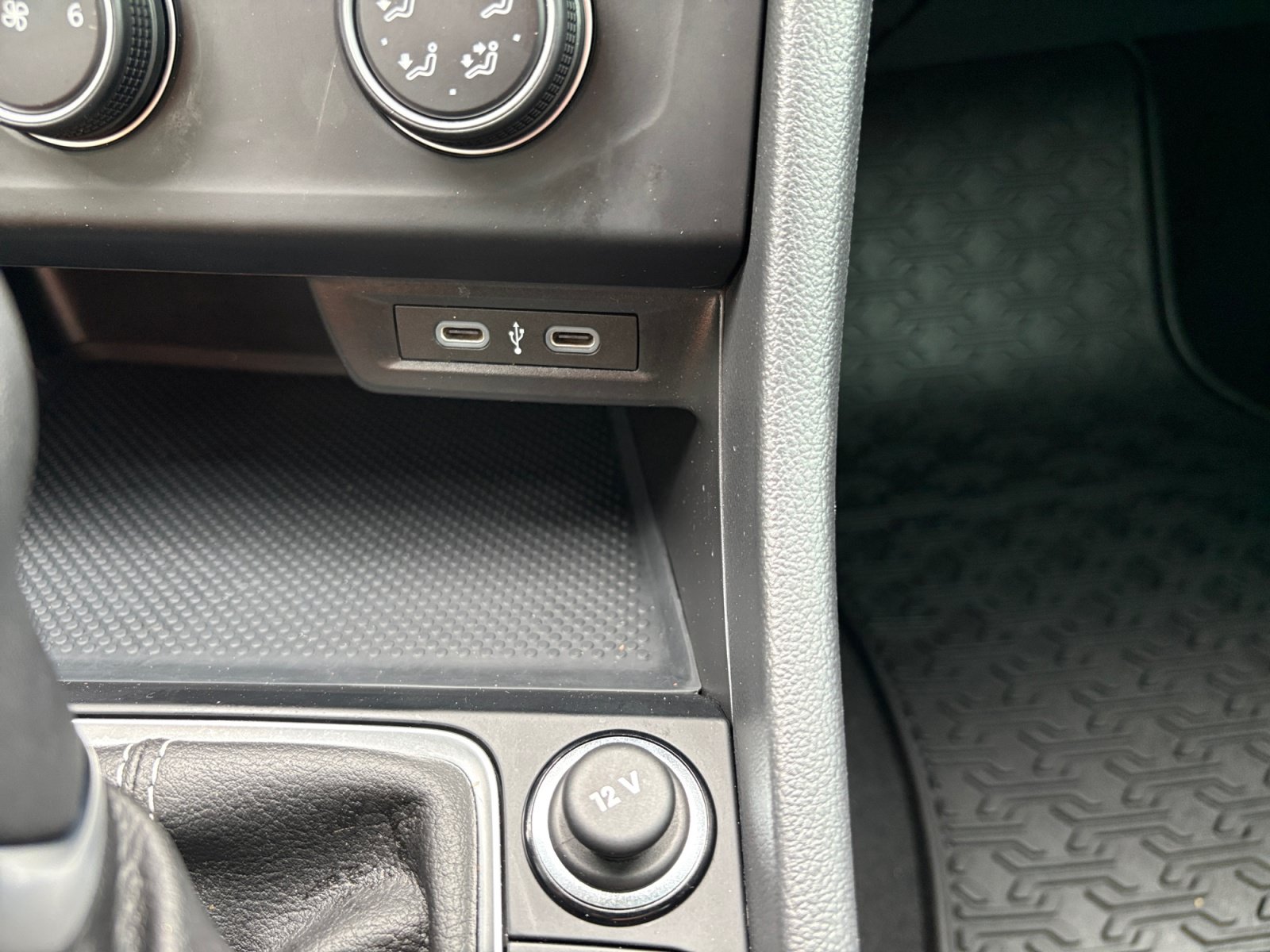 Certified 2024 Volkswagen Jetta Sport FWD image 18
