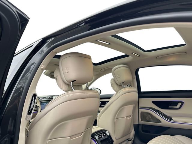 Certified 2023 Mercedes-Benz S 580 4MATIC Sedan image 14
