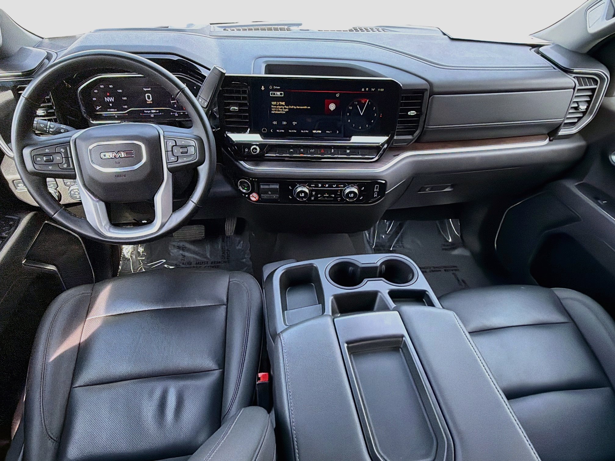 Used 2025 GMC Sierra 1500 SLT AWD/4WD image 15