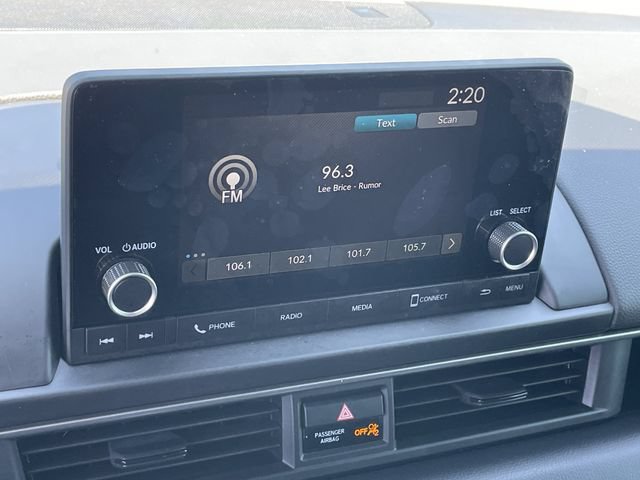 Certified 2025 Honda Pilot Sport image 18