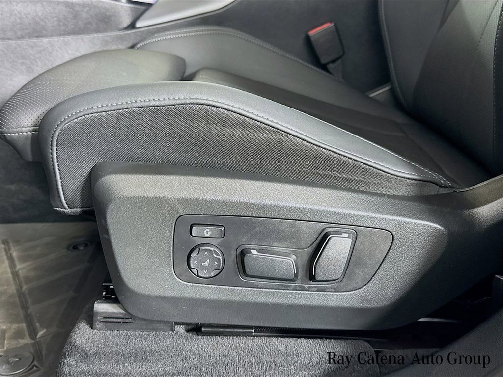 Used 2025 BMW X3 xDrive30i w/ Premium Package image 19