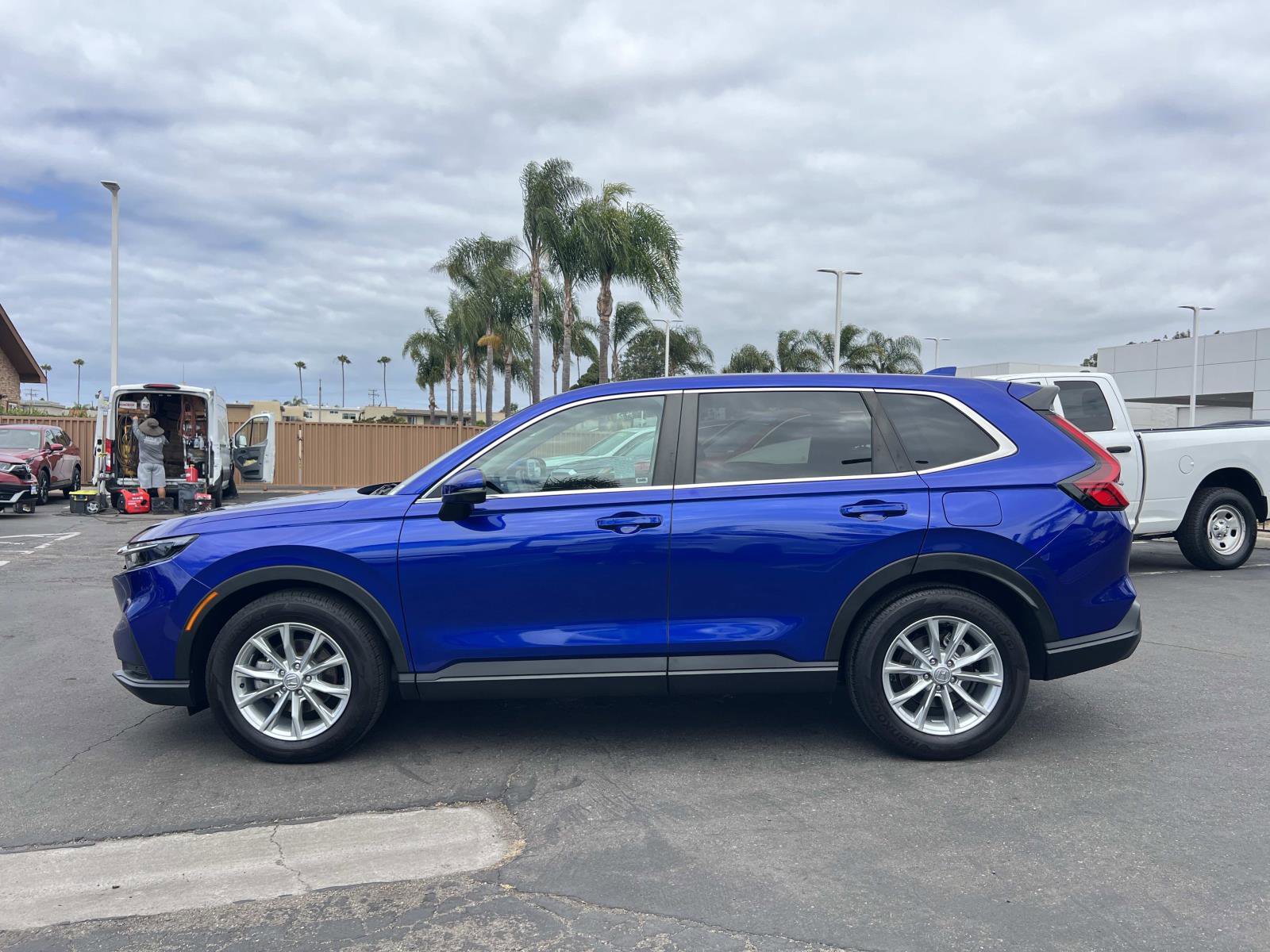 Certified 2025 Honda CR-V EX-L image 2