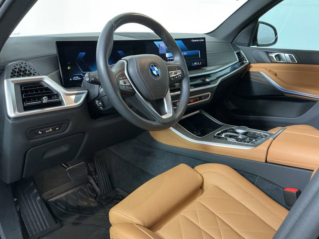Certified 2025 BMW X5 xDrive50e w/ Parking Assistance Package AWD/4WD image 21