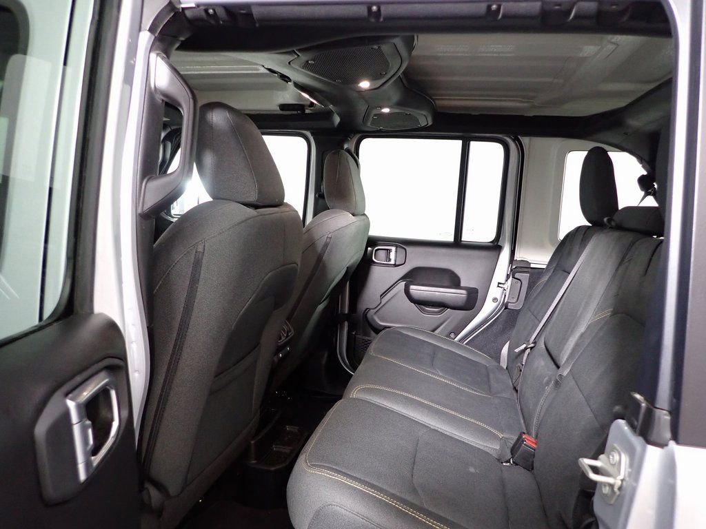 Used 2024 Jeep Wrangler Unlimited w/ Convenience Group image 27