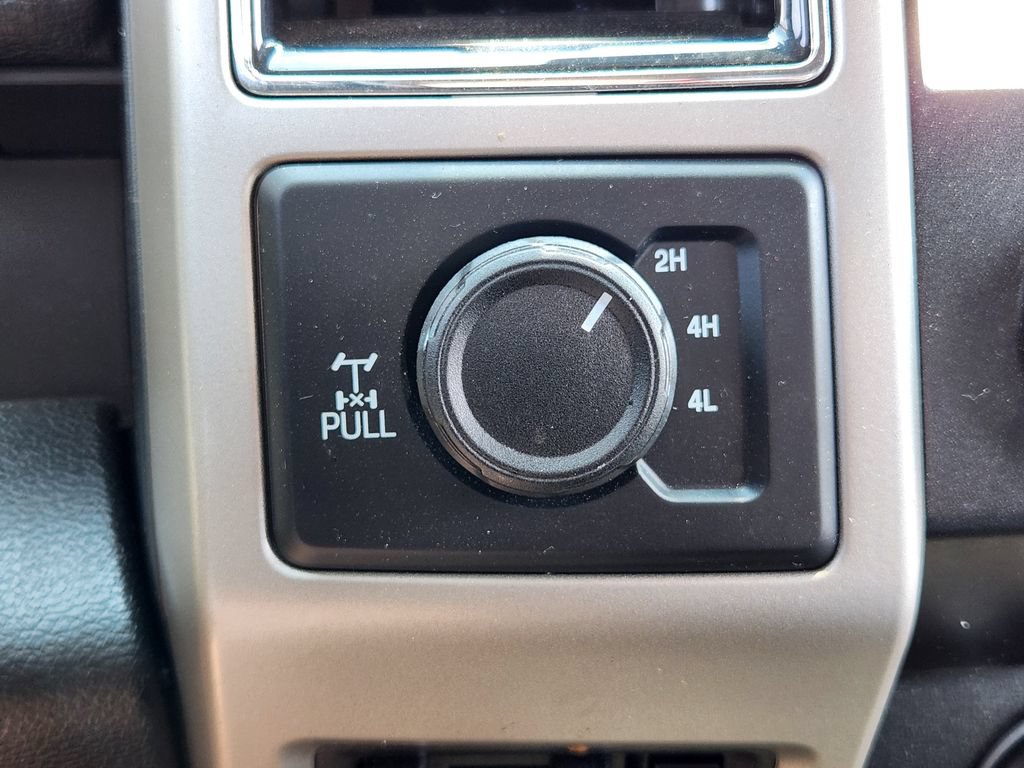 Used 2021 Ford F250 Lariat w/ Lariat Value Package AWD/4WD image 25
