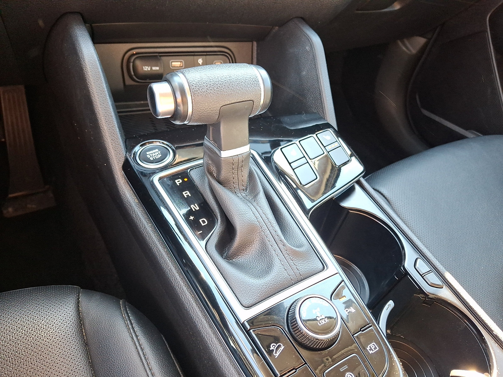 Certified 2024 Kia Sportage EX AWD/4WD image 14
