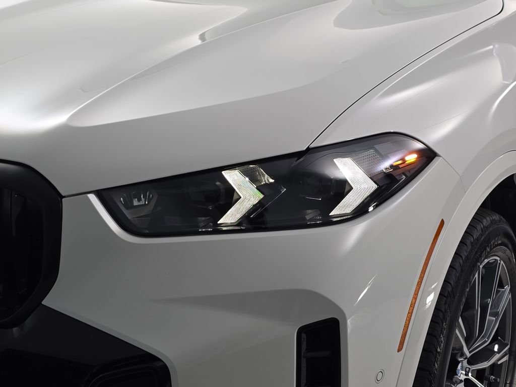 New 2026 BMW X5 xDrive40i w/ M Sport Package image 31