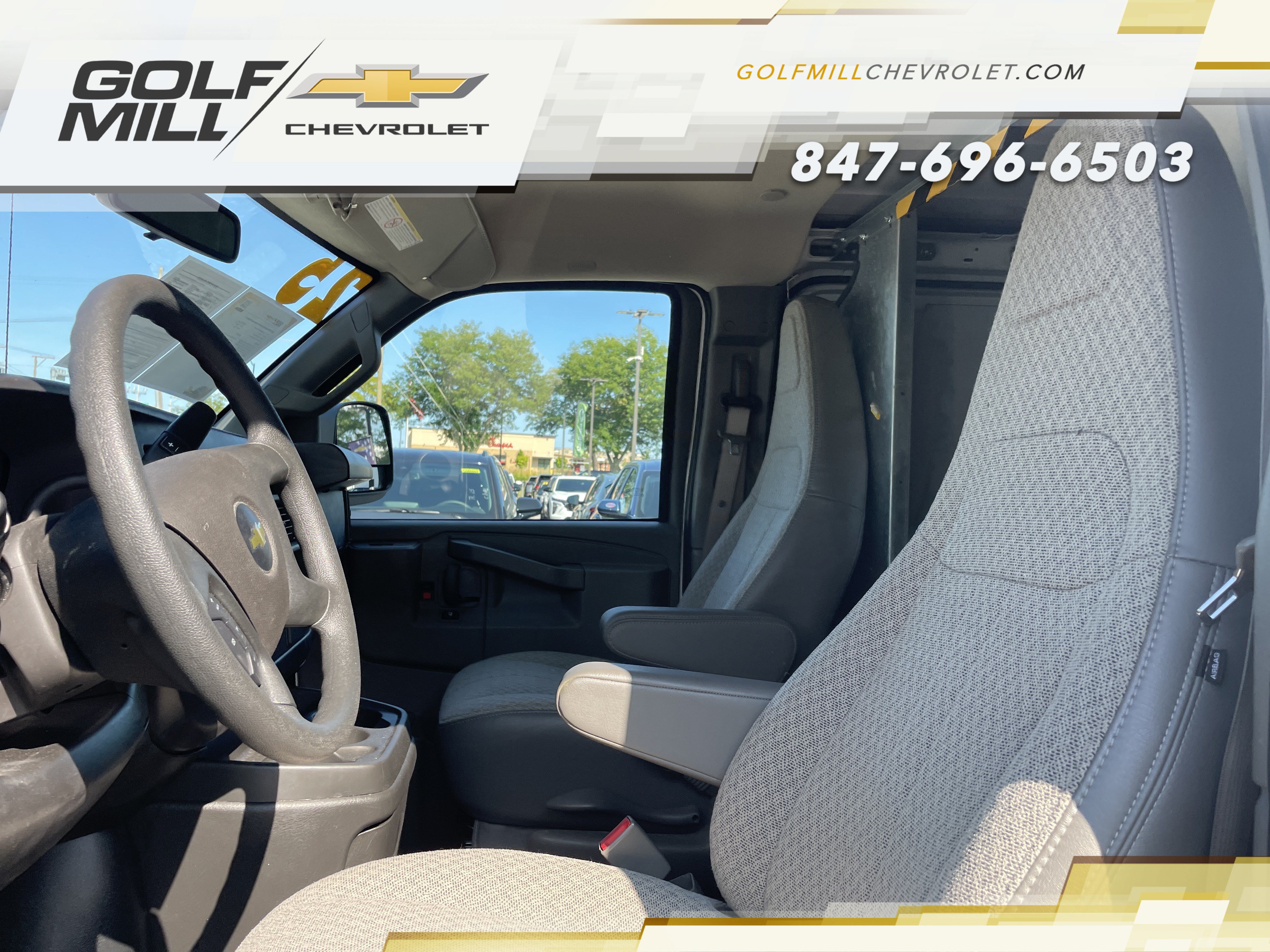 Used 2025 Chevrolet Express 2500 Extended w/ Driver Convenience Package RWD image 15