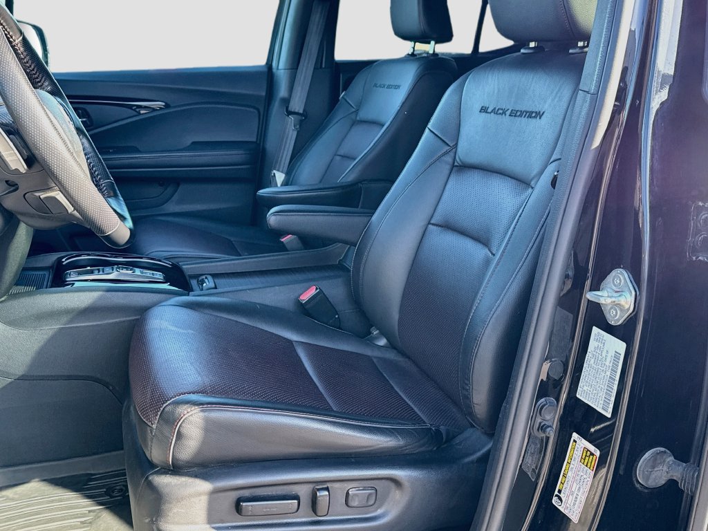 Used 2023 Honda Ridgeline Black Edition image 19