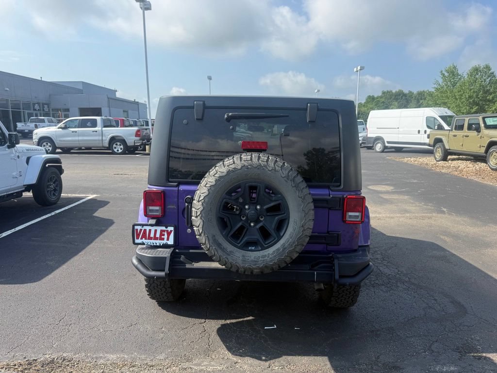 Used 2016 Jeep Wrangler Unlimited Sahara AWD/4WD image 5