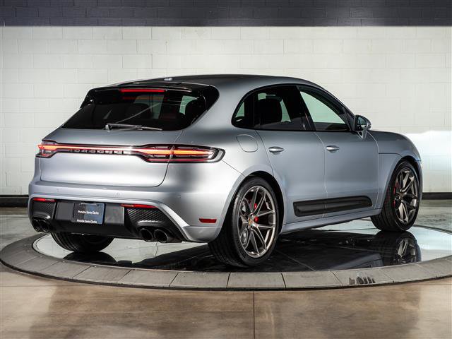 Certified 2026 Porsche Macan GTS AWD/4WD image 9