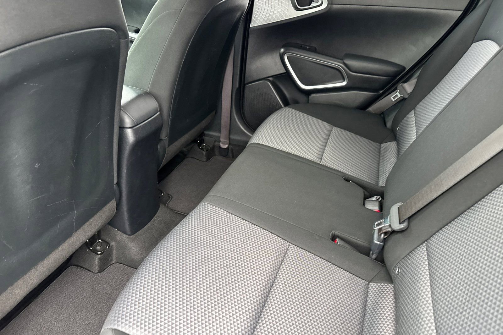 Used 2023 Kia Soul LX w/ LX Technology Package image 12