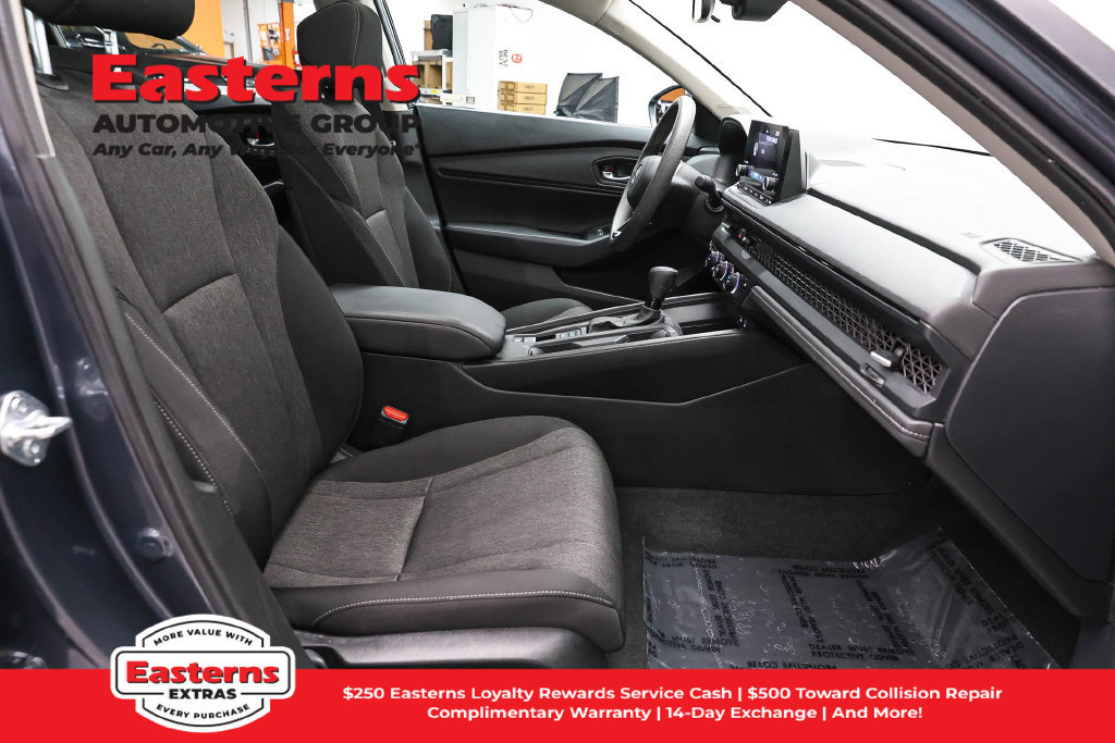 Used 2023 Honda Accord EX image 24