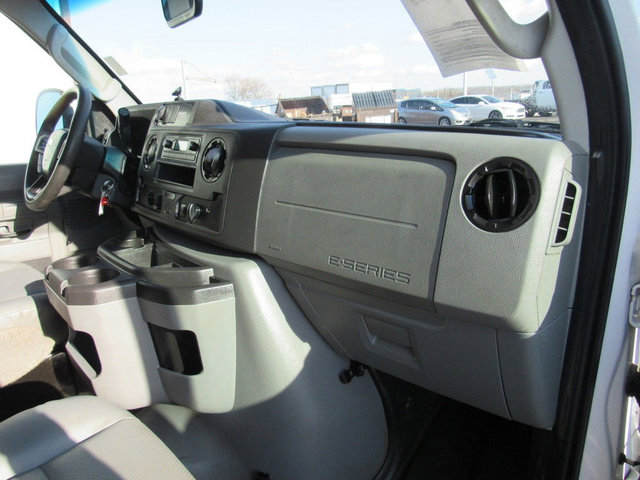 Used 2023 Ford E-350 and Econoline 350 Super Duty w/ Power Windows & Locks Group image 15