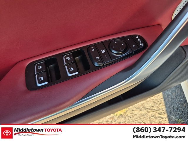 Used 2021 Kia Stinger GT1 AWD/4WD image 12