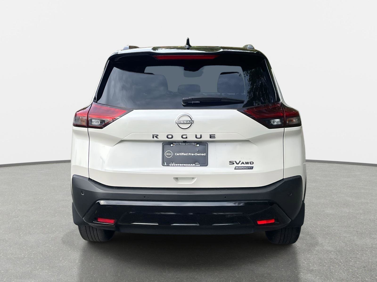 Used 2023 Nissan Rogue SV w/ SV Premium B Package image 6