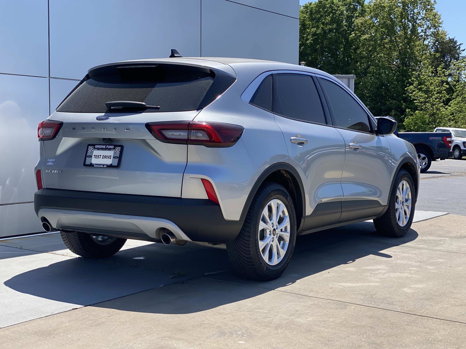 Used 2023 Ford Escape Active FWD image 4
