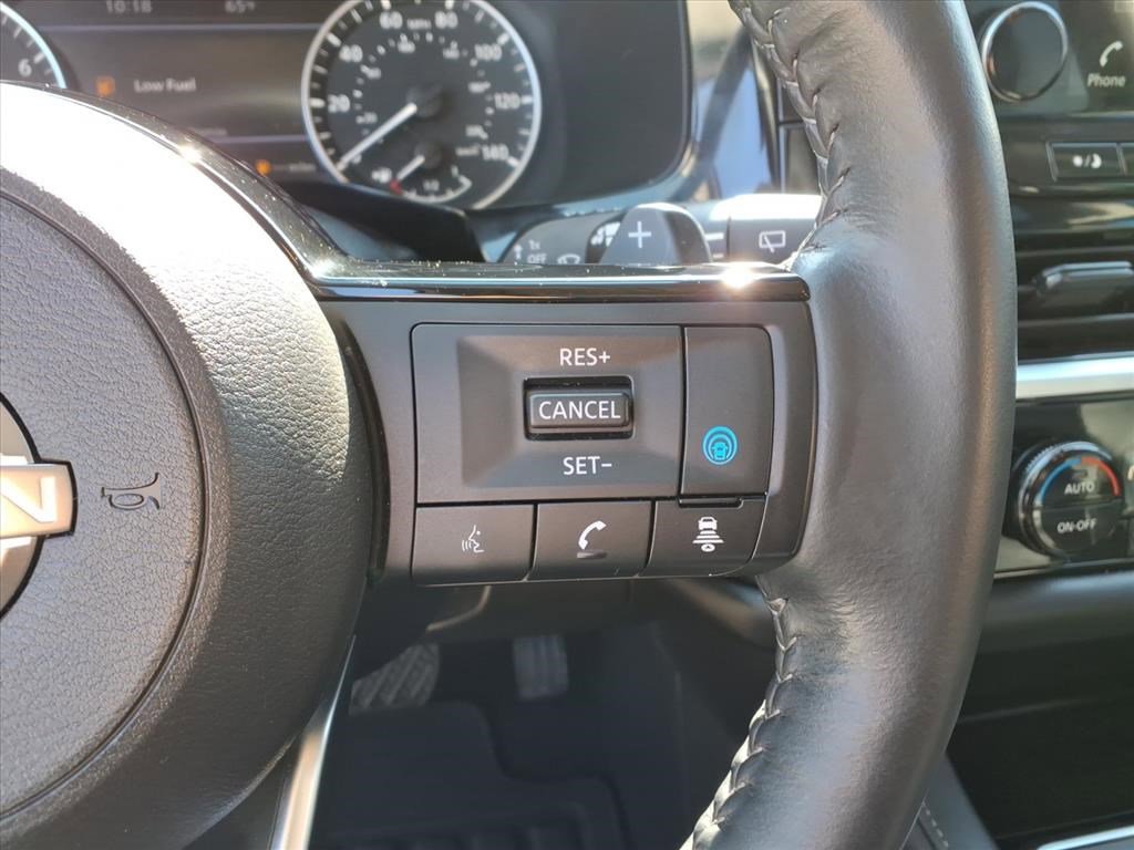 Used 2024 Nissan Pathfinder SL w/ Cargo Package image 20