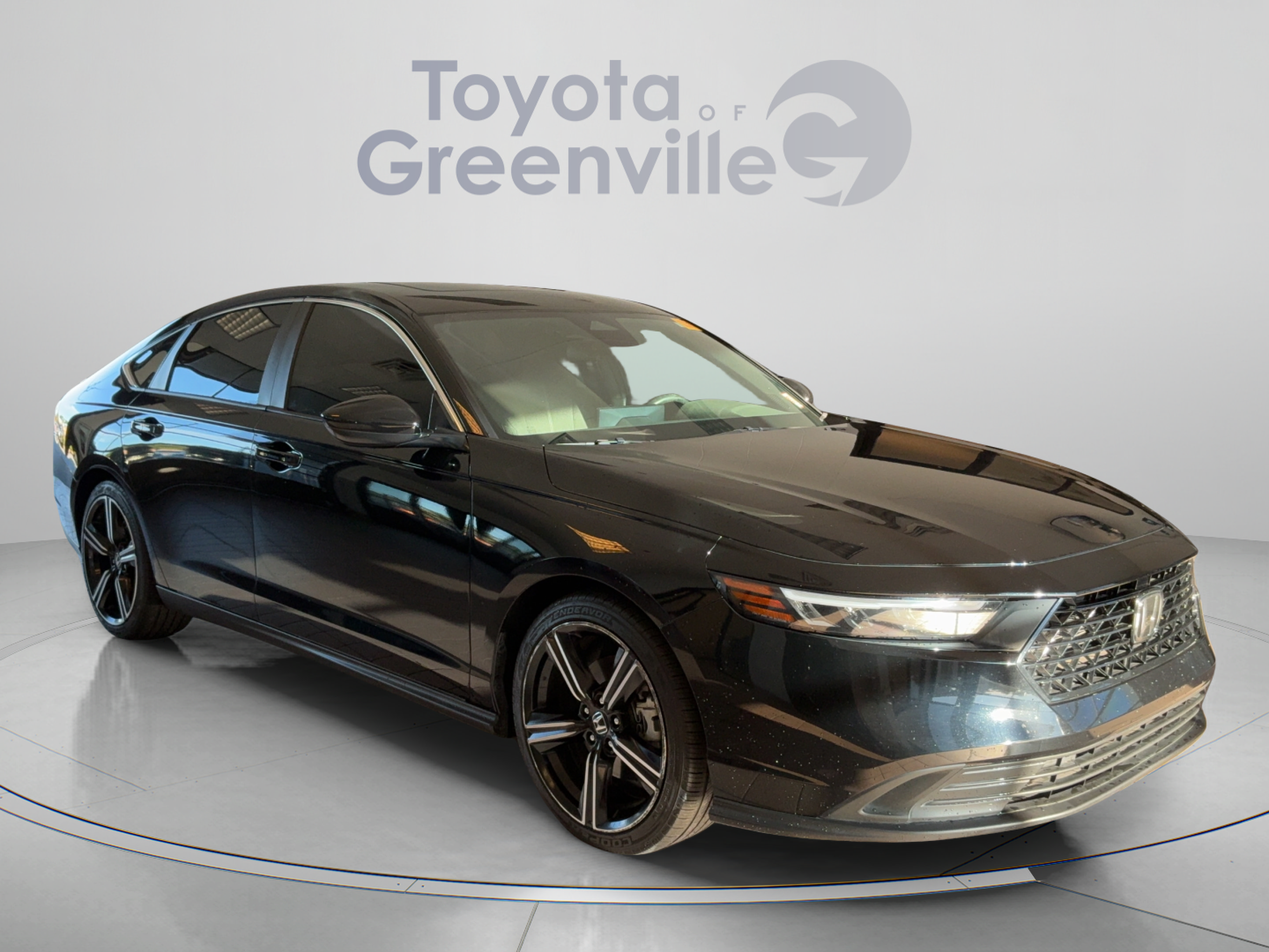 Used 2024 Honda Accord Sport image 8