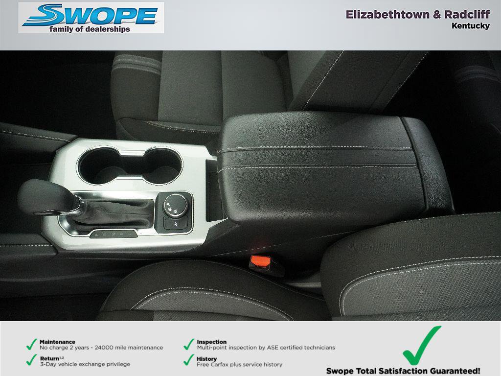 Used 2025 Chevrolet Blazer LT image 23